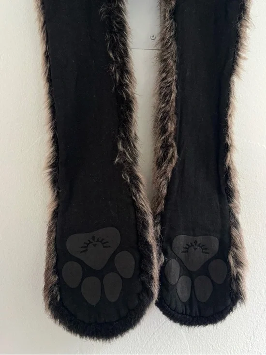 SpiritHoods Grey Wolf Faux Fur Hood Hat with Paws Festival Cozy - Picture 8 of 14